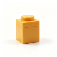 Contenant vide en PP de 10g (0,34oz) en forme créative de blocs empilables pour baume à lèvres, protection des lèvres, marque privée