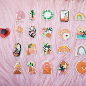 Bán Buôn Tùy Chỉnh Thiết Kế PVC Giày Quyến Rũ Mềm Cao Su DIY PVC Quyến Rũ Anime Nhân Vật Trang Trí Phụ Kiện Cho Trẻ Em Giày PVC Quyến Rũ - Product Image 5