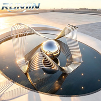 RUNJIN RJ-226 Grande Fontaine Sculpturale Extérieure Moderne Abstraite en Acier Inoxydable Forgé à la Main, Surface Miroir Polie 8K, Personnalisable