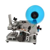 Applicateur d'étiquettes autocollantes Machine à sceller et à étiqueter les coins de la surface plane de la boîte en carton