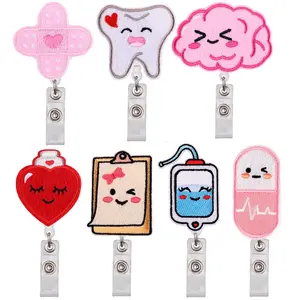 Dessin animé doux sourire hôpital icônes médicales coeur dents infirmière médecin rétractable Badge bobine ID nom porte-cartes porte-clés broche
