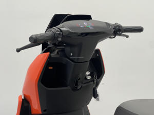 <span class=keywords><strong>Elyx</strong></span> E4 EEC New 2000W 45 KM/H Fashion Style Commuting Electric Motorcycle pour Adultes - Product Image 5