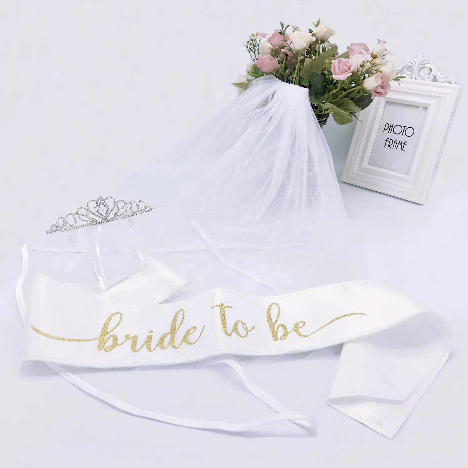 Hawin Bachelorette Party Engagement Wedding Favors Bride to be Short Veil Bridal Sash Princess Crown