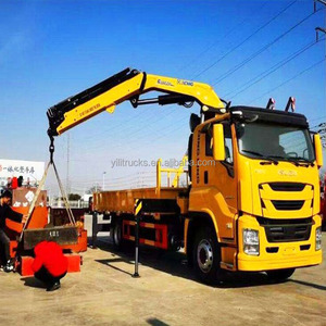 Autocarro con gru ISUZU 4x2, 300 CV, braccio pieghevole da 8T, altezza di sollevamento 14,8 m, gru montata su veicolo, manipolatore gru da 10T - Product Image 5