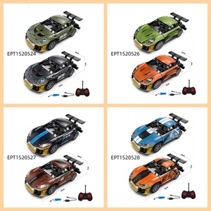 Ept Trẻ Em Của Quy Mô 1:16 Kim Loại 4-Kênh <span class=keywords><strong>RC</strong></span> Đua Xe Với Cáp USB & 2 * AA Điều Khiển Pin-Trong Nhà-Ngoài Trời Sử Dụng Cho Trẻ Em - Product Image 5