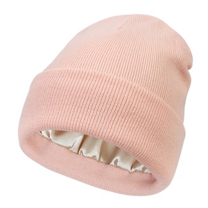 Bonnet tricoté personnalisé avec logo, motif tête de mort, doublure en satin de soie, à pois et nœuds, pour homme et femme, idéal pour l'hiver et la plage - Product Image 4