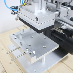Flat Surface <b>Label</b> <b>Applicator</b> Desktop Square Flat Bottle Labeling Machines Semi Automatic PP Bag Sticker Electrically - Product Image 6