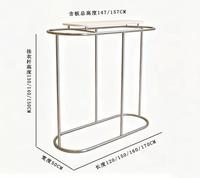 Présentoirs de Luxe en Gros pour Vêtements – Portants Circulaires Minimalistes en Chrome Argenté pour Boutiques