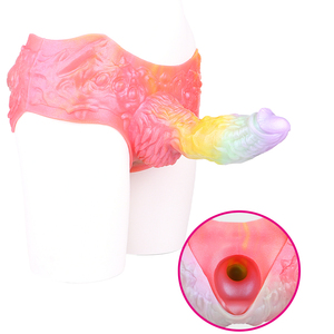 Funda de pene hueca usable con arcoíris ilusorio de llamas coloridas eficazmente para agrandar el pene, juguete sexual de silicona - Product Image 1