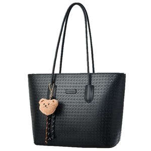 Tote Bag With Bear Charm Coffee Color Woven Material Zipper Closure Everyday Fashion Women's Shoulder Bag - Product Image 5