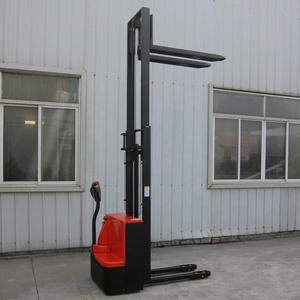 Chariot élévateur électrique <span class=keywords><strong>Rider</strong></span> Reach Lift, gerbeur à palettes, hauteur de levage de 5 m - Product Image 2