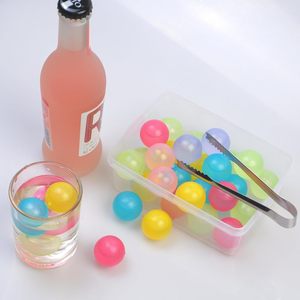Grossiste Accessoires de Bar Réutilisables Transparents en Plastique Alimentaire Réutilisable et Résistant à la Chaleur, Sphères Colorées en PE, Glaçons Ronds - Product Image 6