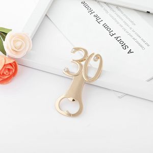 Decorazioni per feste di <span class=keywords><strong>30</strong></span> <span class=keywords><strong>anni</strong></span>, articoli per feste, regali di compleanno per il <span class=keywords><strong>30</strong></span>° anniversario, souvenir, bomboniere, apribottiglie per uomo e donna, regali X0539 - Product Image 4