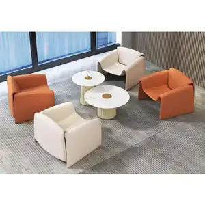 Lyroe New Arrive Product Modern Wooden Table Restaurant Furniture Table Chairs Set
