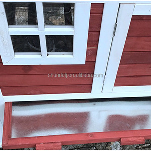 SDC032 pour poulailler en bois de luxe moderne et durable avec toit imperméable, grand enclos, rampe et motif imprimé - Product Image 5