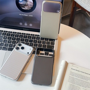Funda Magnética Delgada de PC Rígido con Acabado Mate de Alta Calidad para iPhone 17 14 15 16 Pro Max, Pintura Metálica, Diseño de Rayas 3D, Antigolpes - Product Image 5