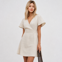 Robe mini en lin tissé écologique pour femme, col en V, devant croisé, manches courtes volantées, coupe trapèze avec poches latérales