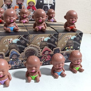ExplosionsNatasha Muñeca Payaso Caja Sorpresa, Adornos Creativos Feos y Lindos de Resina, Menos de 15 cm, Niño Negro Pequeño, Para Todas las Edades - Product Image 2