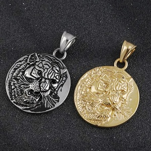 สร้อยคอจี้สแตนเลสสตีลสไตล์พังก์วินเทจสำหรับผู้ชาย ลายเหรียญสัญลักษณ์สิงโตไวกิ้ง ฮิปฮอป ลดราคา - Product Image 4