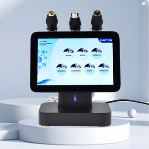 Máquina de Belleza Facial Reafirmante y Lifting, Portátil, Tres en Uno, con Burbujas de Dióxido de Carbono - Product Image 1