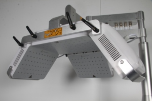 เครื่องรักษาเส้นผมสำหรับคลินิกเสริมสวย ซาลอน  กระตุ้นการเจริญเติบโตของเส้นผมด้วยแสงสีแดง พร้อมอุปกรณ์นวดหนังศีรษะไฟฟ้า - Product Image 5