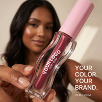Tubo de Brillo Labial de Vidrio Ondulado, Botella Transparente con Tapa Rosa, Logotipo Personalizado, OEM, Marca Privada, MOQ Bajo, Directo de Fábrica