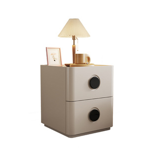 Mesita de Noche de Madera Maciza Color Crema, Lacada, con Cajones, Mueble de Almacenamiento para Dormitorio, Diseño Moderno y Minimalista - Product Image 3