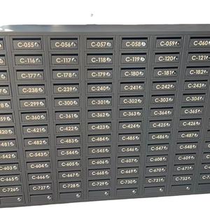 Boîte <span class=keywords><strong>aux</strong></span> <span class=keywords><strong>lettres</strong></span> extérieure moderne <span class=keywords><strong>sur</strong></span> <span class=keywords><strong>pied</strong></span> pour bureau de <span class=keywords><strong>poste</strong></span> en métal à montage commercial, boîte <span class=keywords><strong>aux</strong></span> <span class=keywords><strong>lettres</strong></span> étanche pour vente en gros - Product Image 1