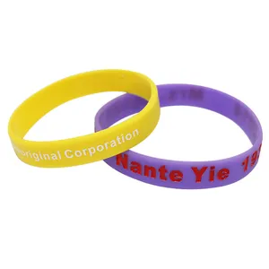 Bracelet en silicone promotionnel personnalisé Bracelets en silicone vierges de couleur laser arc-en-ciel avec logo personnalisé Bracelet en silicone personnalisé