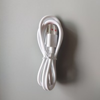 Câble de données pour téléphone portable à charge ultra-rapide Type-C 6A 66W avec gaine en élastomère thermoplastique et PVC