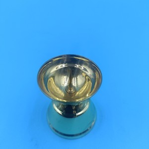 Candelero de Aleación de Zinc Dorado para Actividades Religiosas, Candelabro de Metal Duradero - Product Image 1