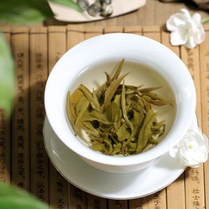 <span class=keywords><strong>Té</strong></span> <span class=keywords><strong>de</strong></span> perlas <span class=keywords><strong>de</strong></span> jazmín Fujian Premium, flores <span class=keywords><strong>de</strong></span> jazmín tradicionales, <span class=keywords><strong>té</strong></span> perfumado, Bola <span class=keywords><strong>de</strong></span> dragón pequeña, <span class=keywords><strong>té</strong></span> <span class=keywords><strong>verde</strong></span> <span class=keywords><strong>de</strong></span> jazmín, hojas sueltas - Product Image 3