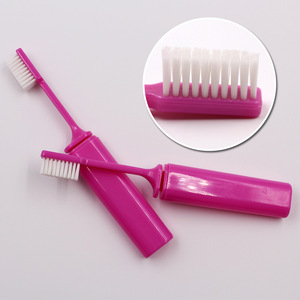 Brosse à dents de voyage pliable à poils souples, 15.7Cm, compacte et portable pour adultes, brosse à dents manuelle avec étui - Product Image 3