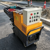 Machine de pulvérisation de mortier légère et compacte 220V 3m²/h pour le revêtement de base des balustrades de balcon d'appartement