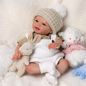 Muñeca Reborn Babeside <span class=keywords><strong>Mia</strong></span> de 17 Pulgadas, Ojos Marrones Abiertos, Sombrero Adorable y Esponjoso, Sonriente, Muñeca de Moda, Juguete de Bricolaje, Mini Juguete de Peluche - Product Image 2