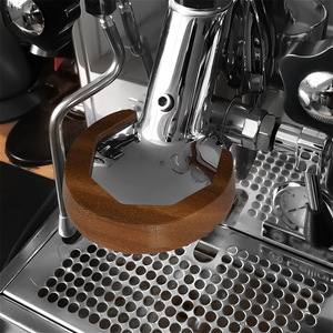 Cabeza de preparación para cafetera E61, anillo antiescaldaduras de madera de nogal, cubierta de aislamiento térmico para cafetera espresso - Product Image 1