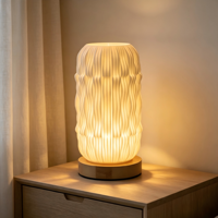 Nouvelle arrivée, lampe de table LED à texture ondulée en impression 3D, esthétique minimaliste crème, lampe de chevet, lampe de décoration intérieure