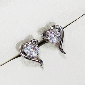 Orecchini a Perno a Forma di Cuore Vintage per Donne, Accessori di Moda Classici e Romantici per Uso Quotidiano - Product Image 6
