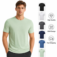 T-shirt de sport pour homme, design OEM personnalisé, tissu extensible doux, anti-transpiration, anti-boulochage, respirant, pour l'entraînement et le sport