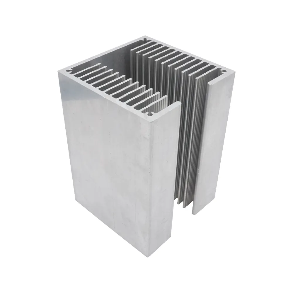 Заводские изготовленные на заказ экструдированные алюминиевые радиатор алюминиевые профили для обработки с ЧПУ