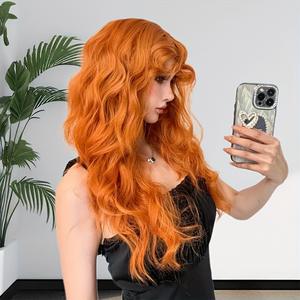 Perruque de style européen et américain pour femme, sexy, avec frange orange désordonnée, <span class=keywords><strong>cheveux</strong></span> synthétiques bouclés longs et ondulés, volumineuse, polyvalente, pour usage quotidien et cosplay - Product Image 4
