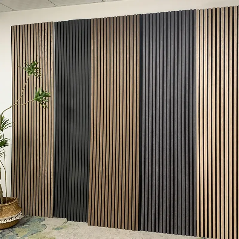 Polyester sợi Pet akustik gỗ sồi tự nhiên mật độ cao bằng gỗ Polyester slat tấm âm thanh