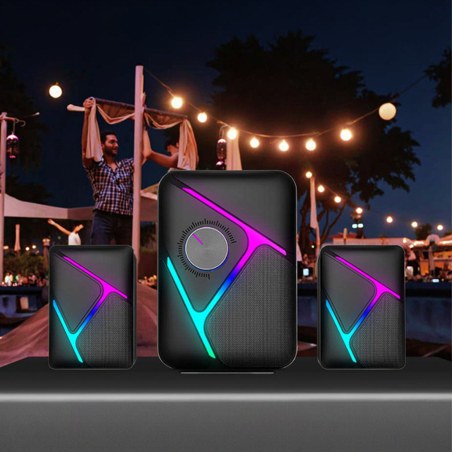 Wholesale Waterproof PC Accessories Gamer Lighting Wired Desktop Portable USB RGB Gaming Speaker
