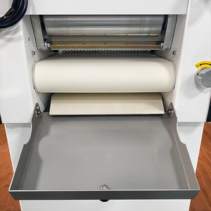 Máquina Moldeadora de Croissants Multifuncional Comercial, Equipo de Panadería para Pan Tostado, Baguettes, F25 Mini de Plástico - Product Image 6