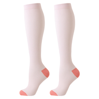 Chaussettes de compression montantes à thème chat pour femmes, bas longs imprimés mignons, tricot extensible doux, dessus confortable, personnalisation OEM en gros