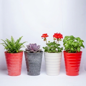 Wholesale Modern Tall Round Wavy Textured PP Plastic Planter <b>Pots</b> Colorful Ribbed Flower <b>Pots</b> for Indoor Outdoor Decor - Product Image 1