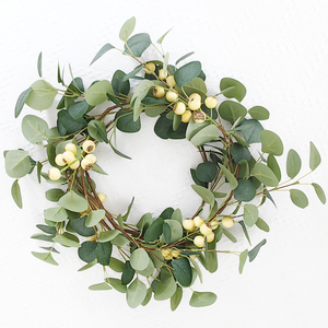 Vigne de Loquat Artificielle avec Feuilles d'Eucalyptus pour Décoration Florale et Végétale, Idéale pour la Maison, la <span class=keywords><strong>Porte</strong></span> et les Murs - Product Image 1