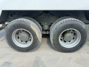 Camion benne Sinotruk HOWO 6x4 371HP 10 roues, 99% neuf, poids lourd pour la construction et l'exploitation minière, en stock - Product Image 6