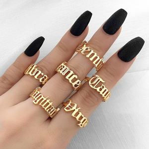Bague ouverte réglable en plaqué or 18 carats personnalisée Bague pour femme 12 signes du zodiaque Bague pour <span class=keywords><strong>horoscope</strong></span> étanche avec lettres anglaises anciennes - Product Image 1