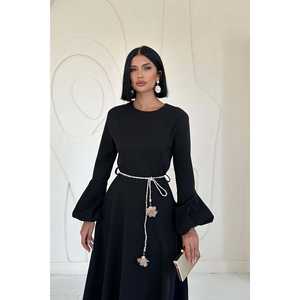 Elegante Vestido Largo de Crepé Negro con Mangas Abullonadas y Cinturón, Corte A, Cuello Redondo, Vestido Formal de Boda para Mujer - Product Image 5